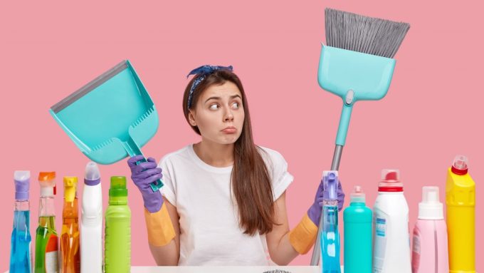 Веник и совок