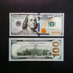 Почему ослабление доллара может изменить экономику США и Европы