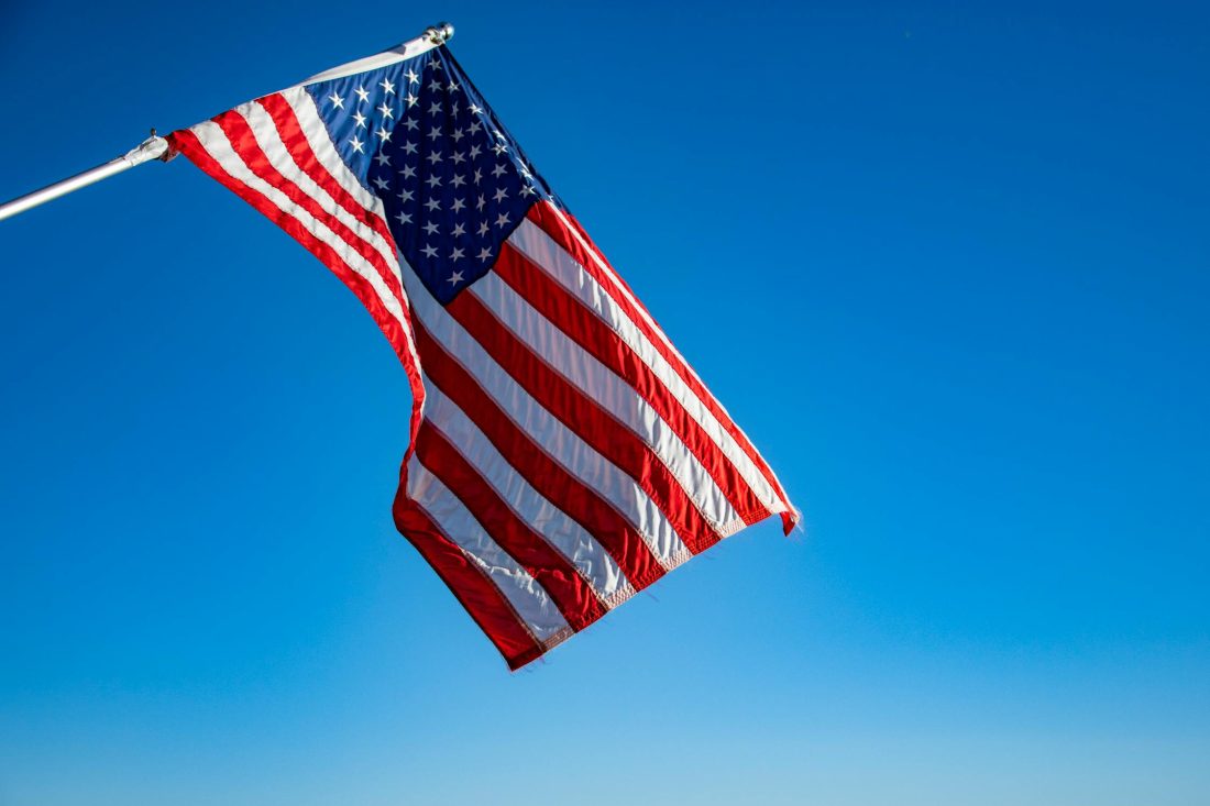 США