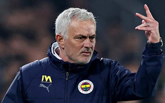 Жозе Моуринью.