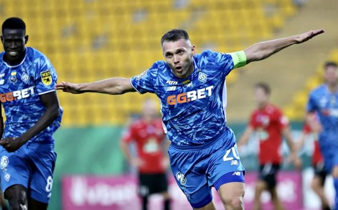 Александр Караваев.