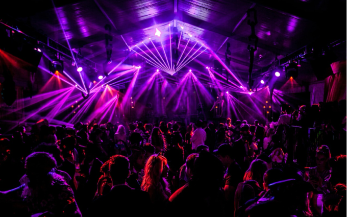 клубная жизнь