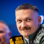 Александр Усик