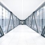 Стеклянный дом