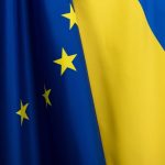 Флаги ЕС и Украины